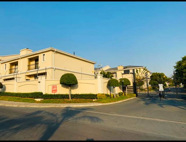 3 BEDROOM TOWNHOUSE FOR SALE IN CARLSWALD